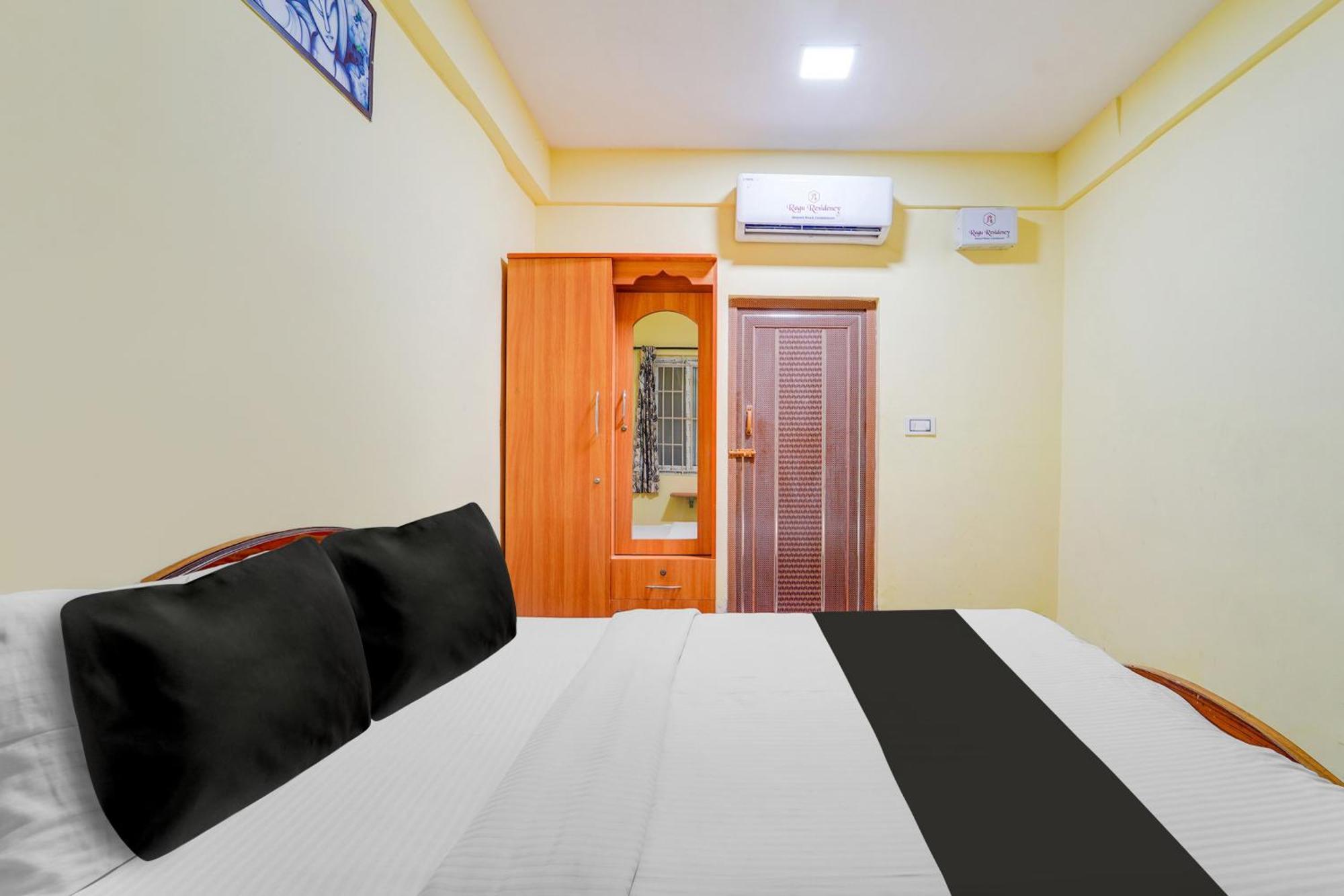 Super Hotel O Airport Road Coimbatore Buitenkant foto